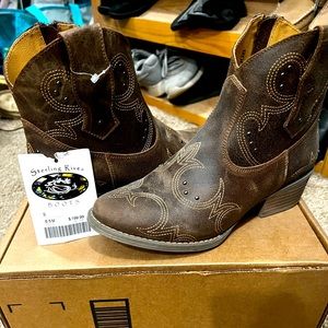 Sterling River leather Boots